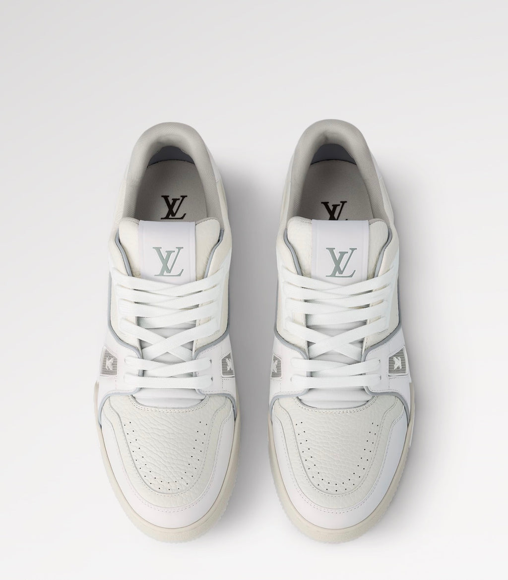 LOUIS VUITTON LV TRAINER WHITE SIGNATURE