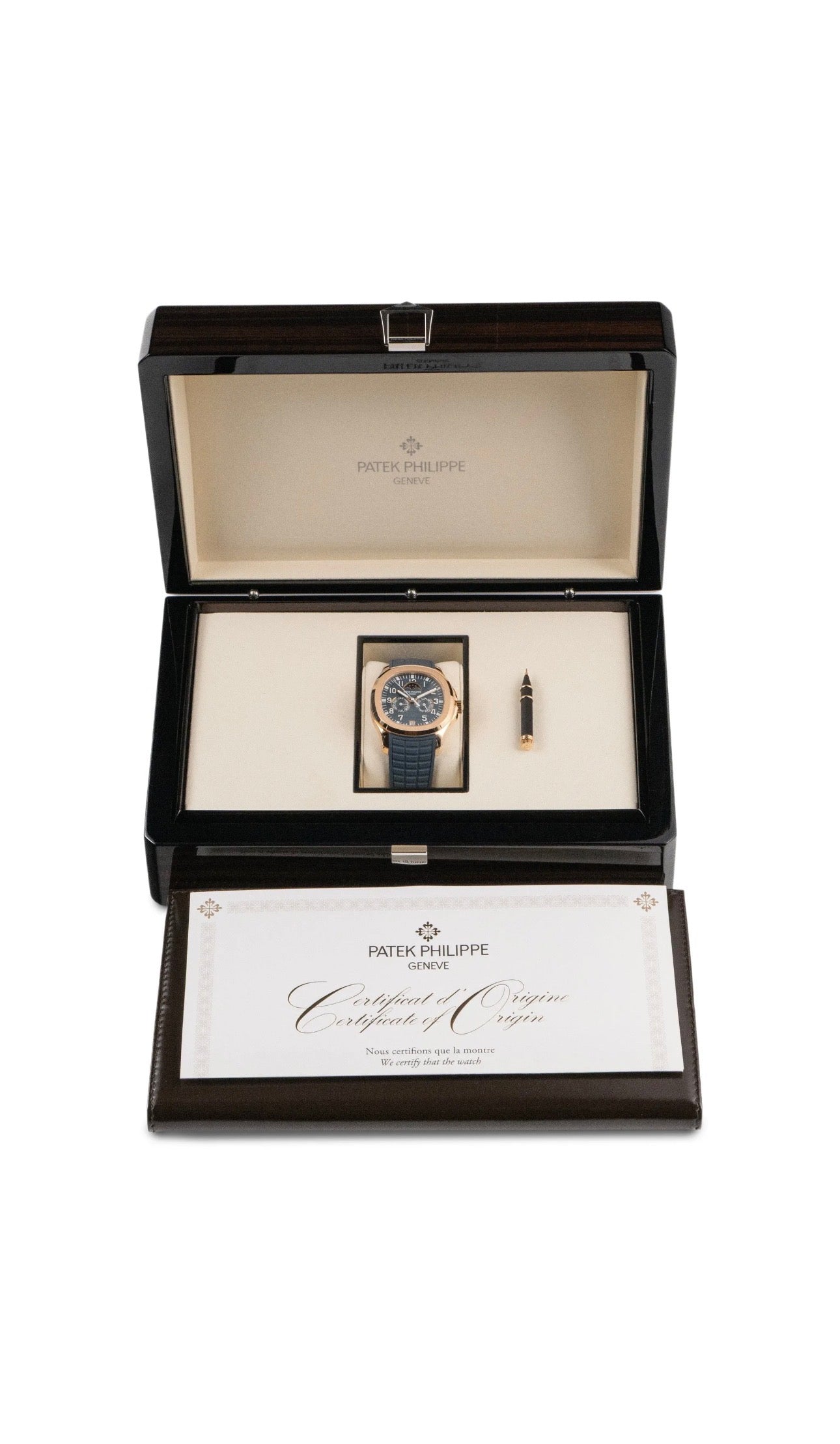 Patek Philippe Pre-Owned
2025 unworn Aquanaut Luce 5261R-001 40mm watch