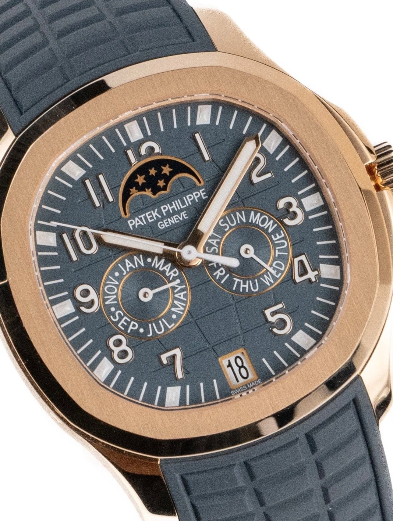 Patek Philippe Pre-Owned
2025 unworn Aquanaut Luce 5261R-001 40mm watch