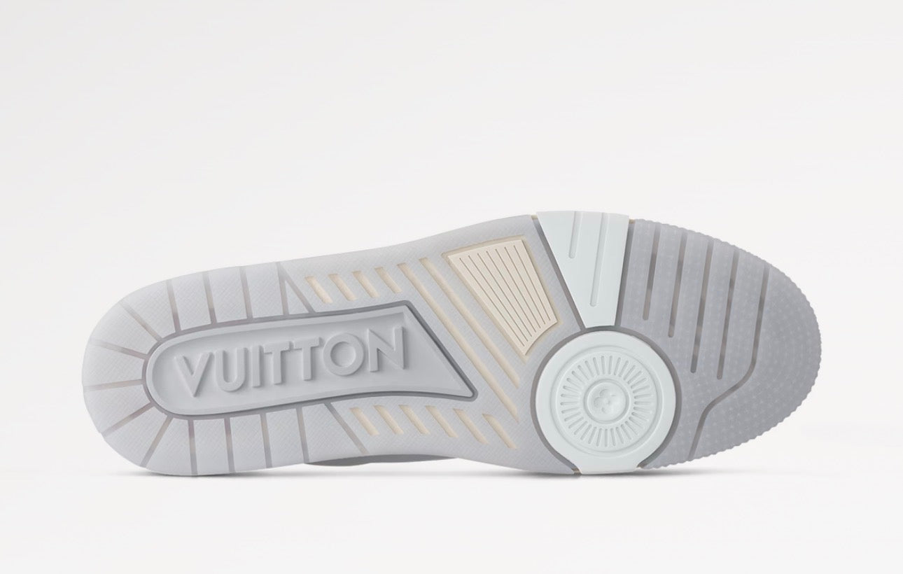 LOUIS VUITTON LV TRAINER WHITE SIGNATURE