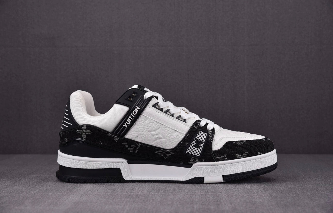 Louis Vuitton LV Trainer White Black