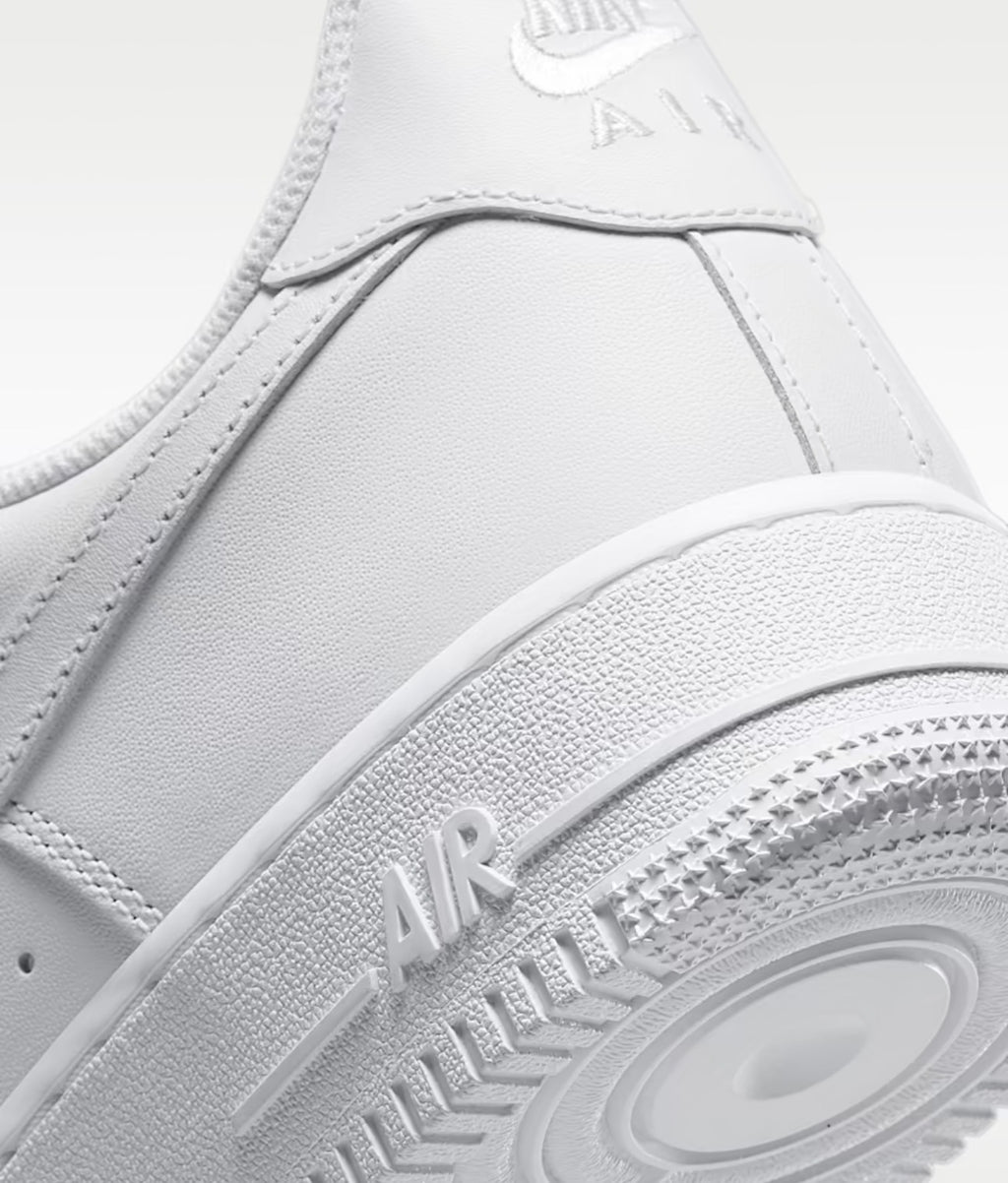 Nike Air Force 1 White