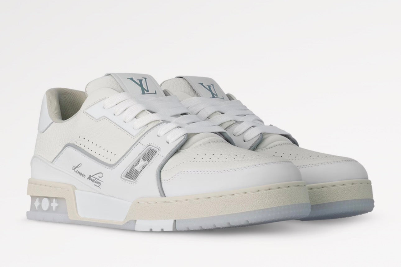 LOUIS VUITTON LV TRAINER WHITE SIGNATURE