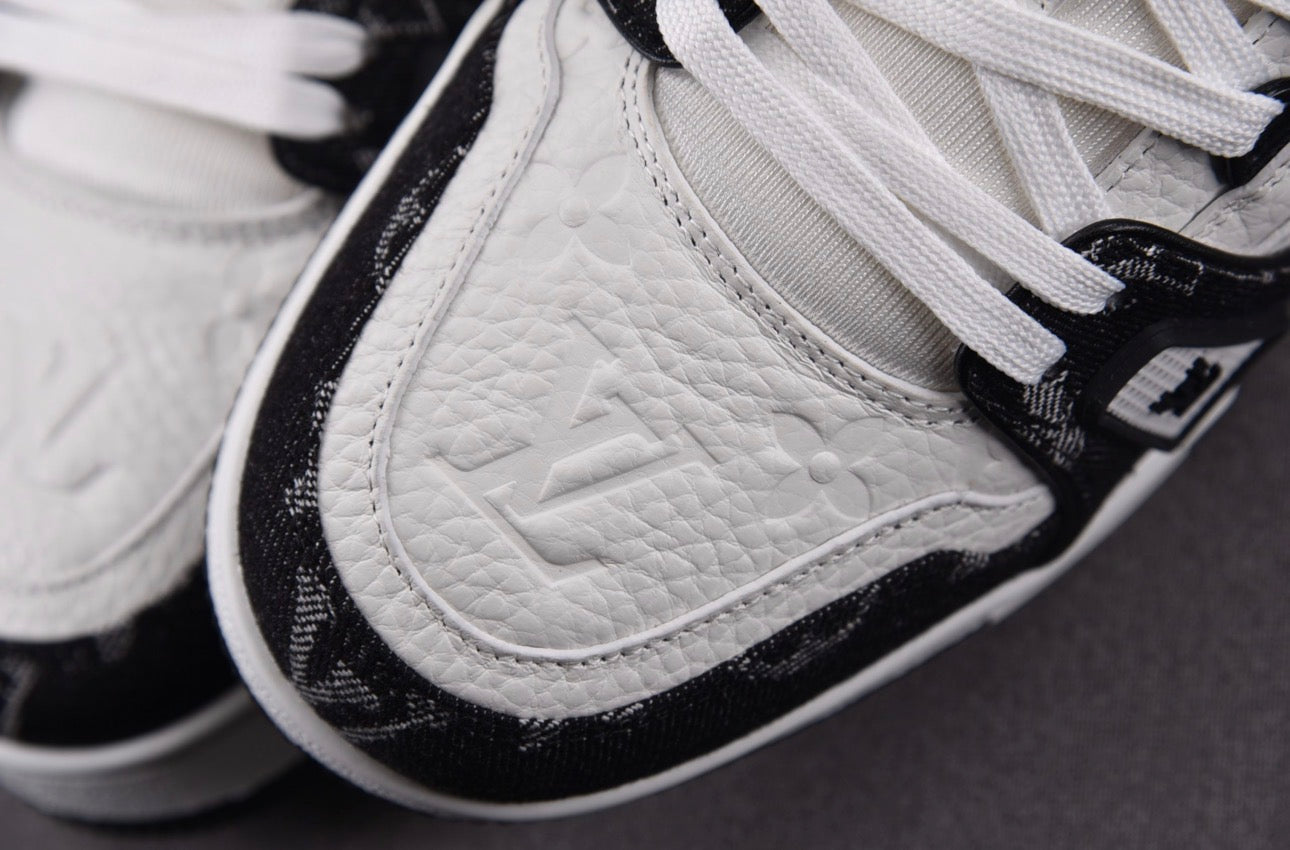 Louis Vuitton LV Trainer White Black