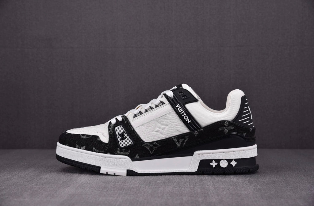Louis Vuitton LV Trainer White Black
