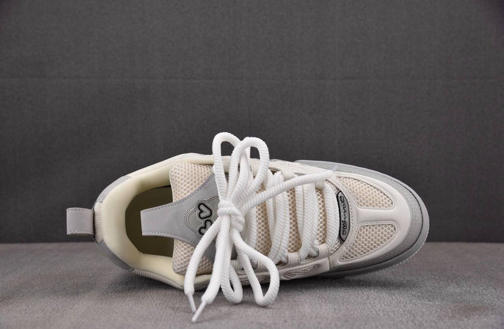 Louis Vuitton Skate Gray White